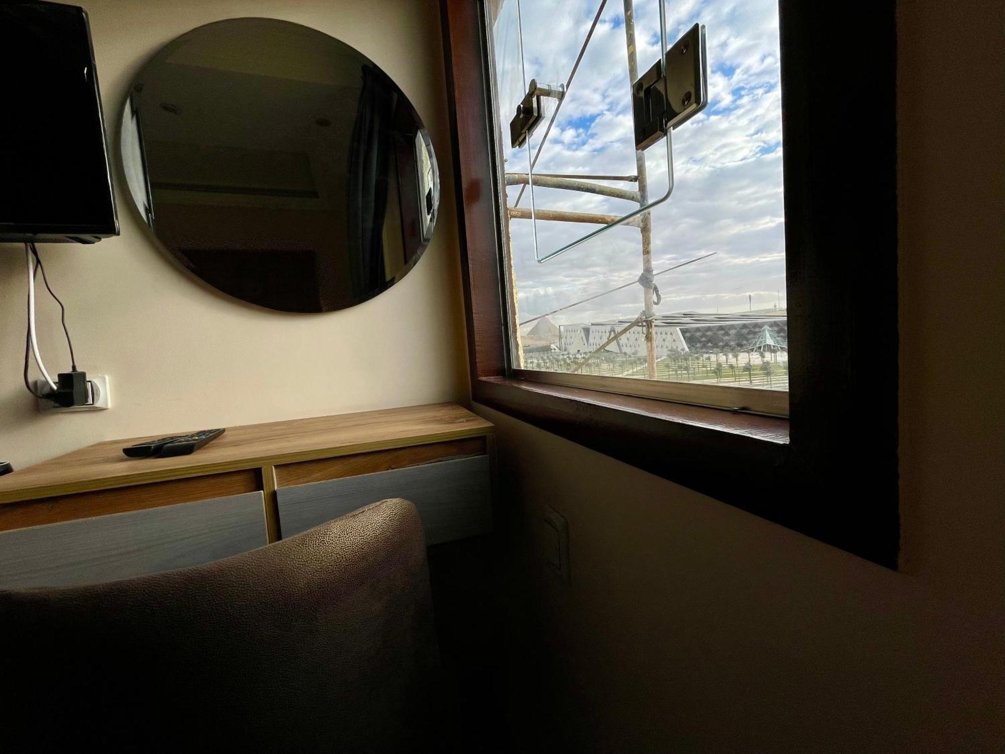 Pyramuse Inn Nazlat as Sammān エクステリア 写真